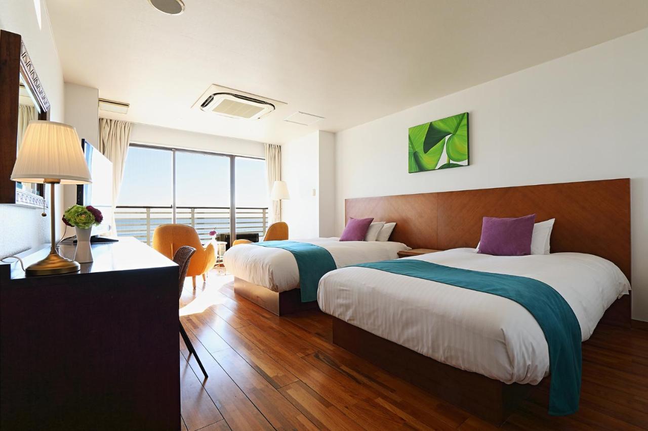 Sayan Terrace Hotel & Resort Onjuku Exteriör bild