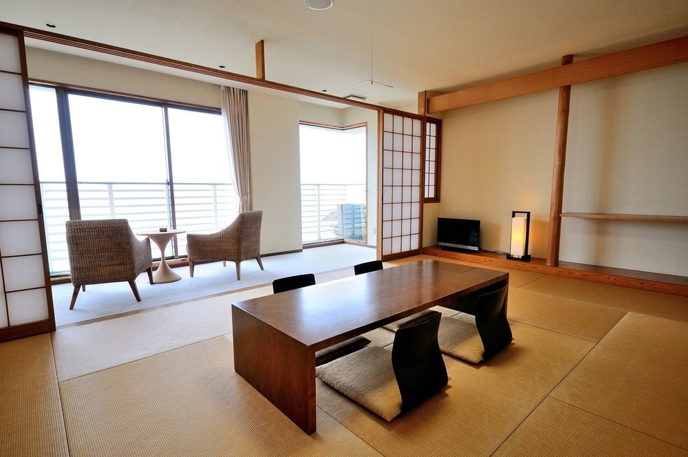Sayan Terrace Hotel & Resort Onjuku Exteriör bild