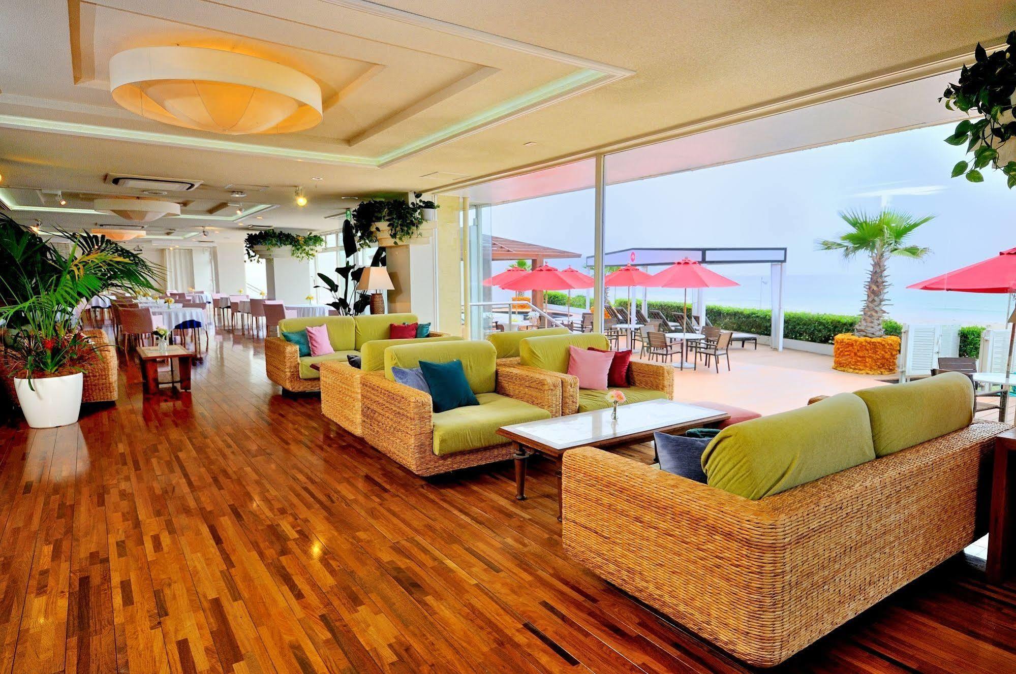 Sayan Terrace Hotel & Resort Onjuku Exteriör bild